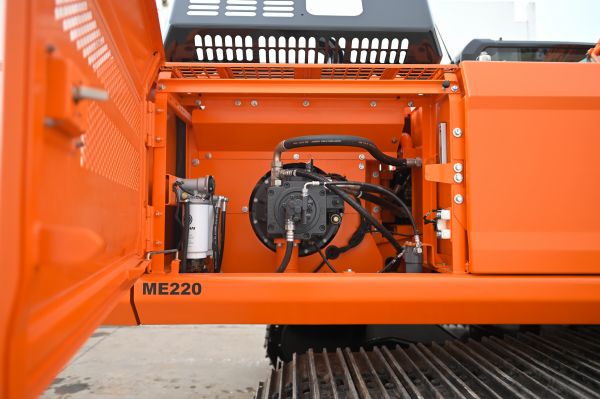 Excavadora Oruga ME220 - 10583208N