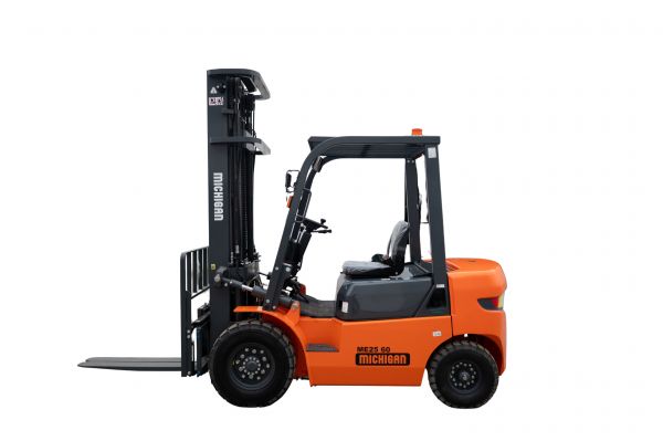 Autoelevador ME25 60T II - 10582124N
